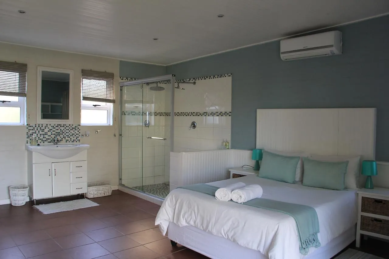 Chelaya Country Lodge Somerset West
