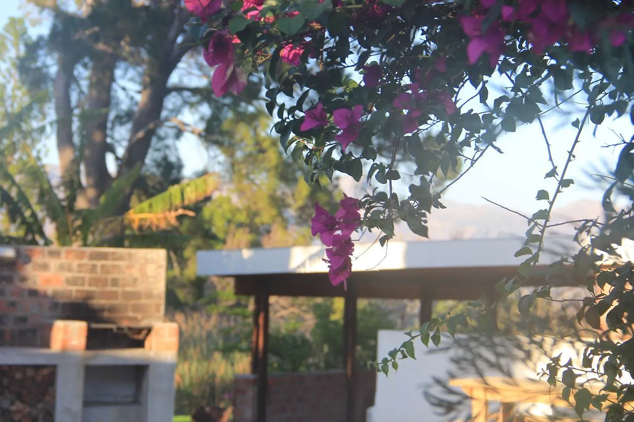 Chelaya Country Lodge Somerset West